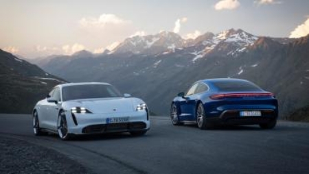 Porsche Taycan and Taycan Cross Turismo Launched